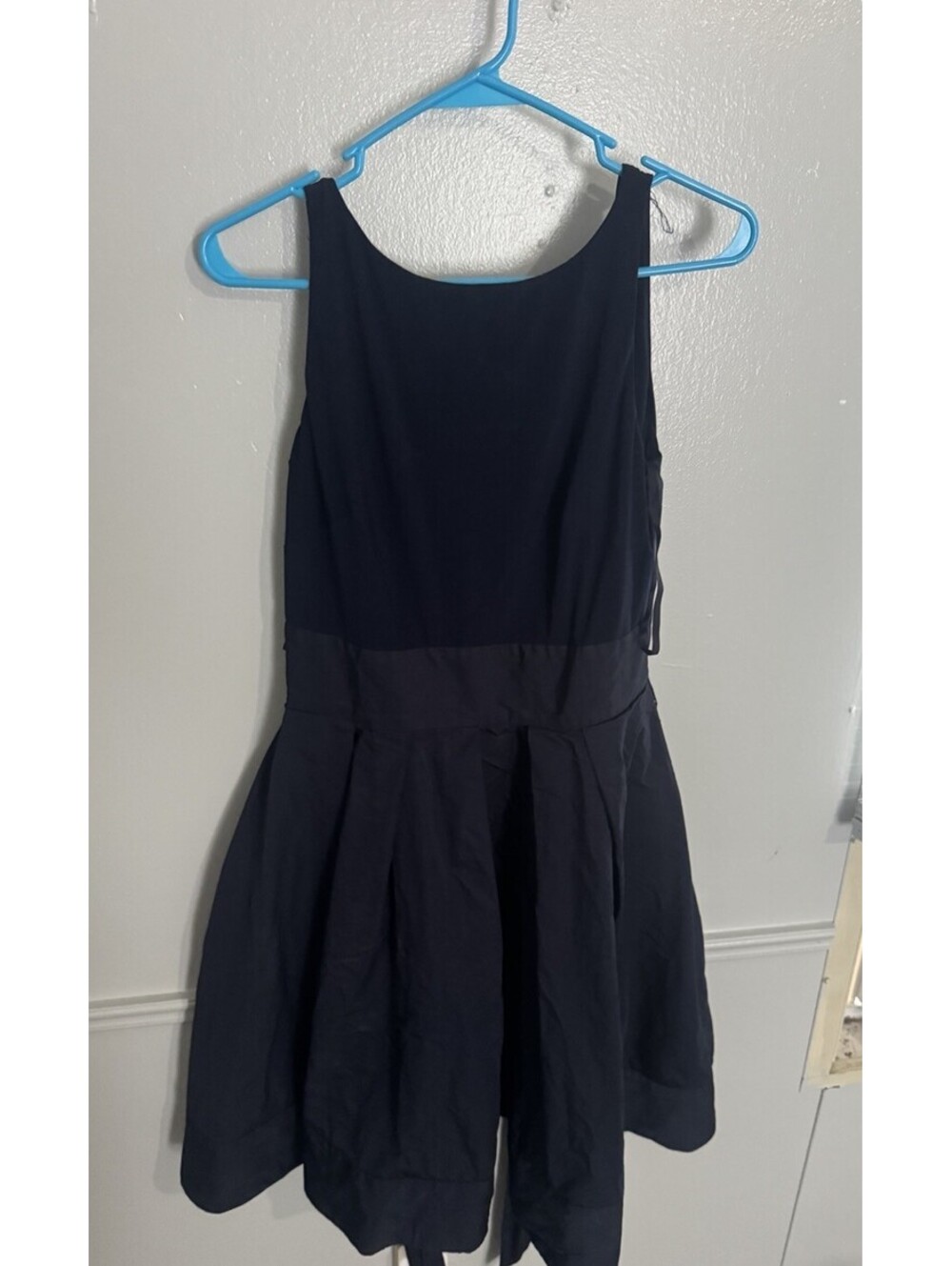 Lauren Ralph Lauren Dress Size 8 Navy Blue Sleeveless V-Neck Waist Tie Cocktail